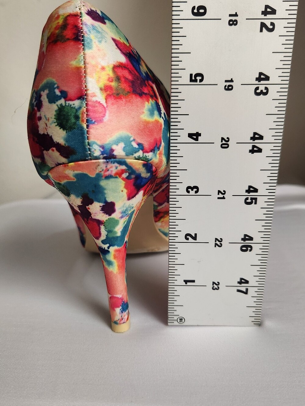 ⭐️Christian Siriano Floral Watercolor Peep Toe Stiletto Heels Pumps Vibrant 9.5 - Picture 16 of 16